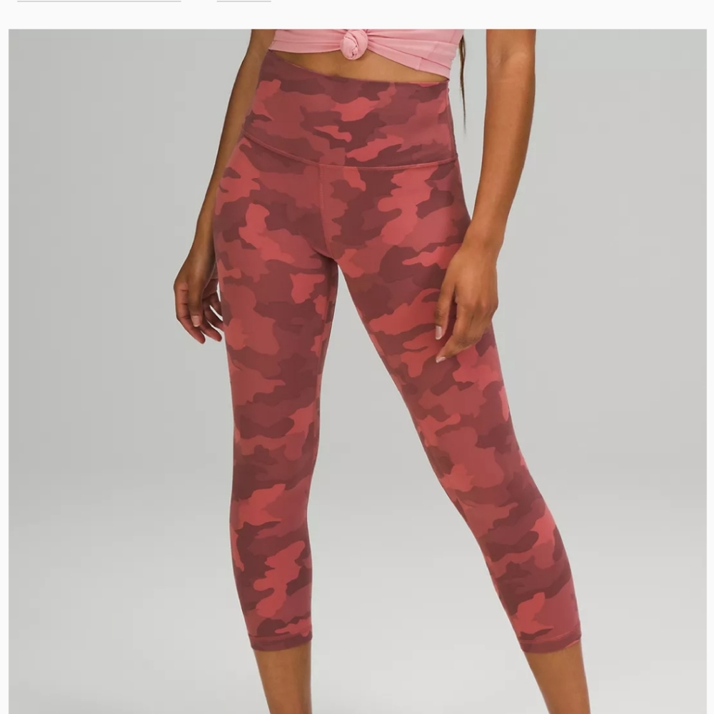 Lululemon Align 21" pink rose camo size 4